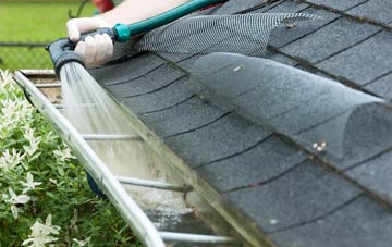 Llanbadarn Fynydd gutter cleaning costs